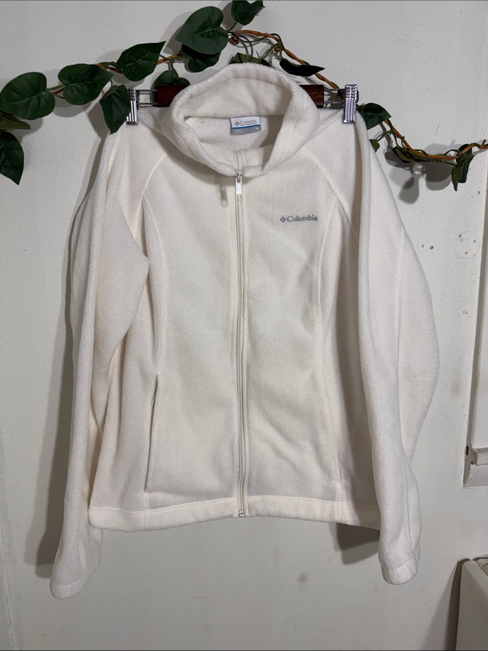 Columbia Women's Cream Full-Zip Teddy Fleece Jacket
